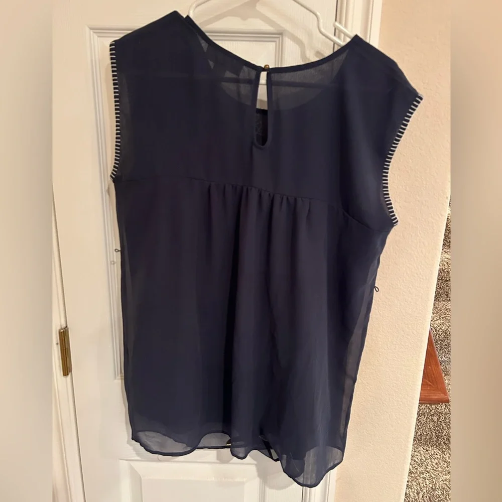 Maternity blouse - Picture 3 of 3